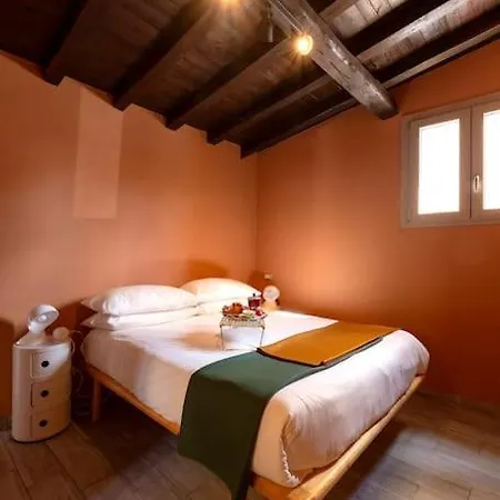 Casa Terracotta * Rome